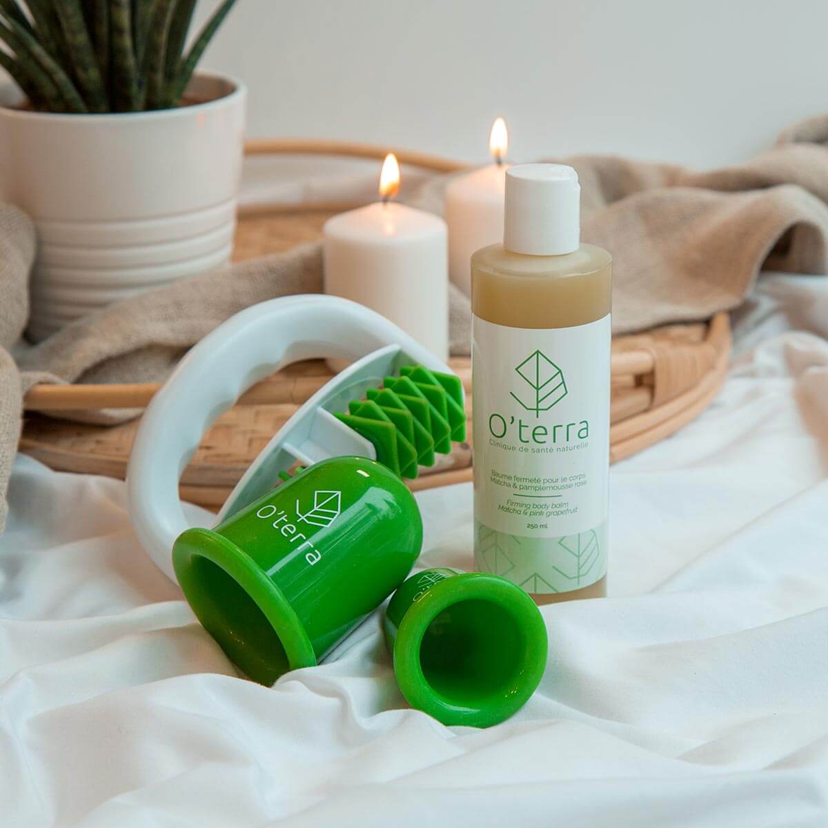 O'terra Roulette, body suction cups and matcha & pink grapefruit balm Trio